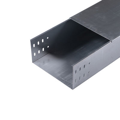 ভালো দাম OEM হট ডিপ গ্যালভানাইজড ট্রাঙ্কিং 25mm-200mm ভারী দায়িত্ব তারের ট্রে অনলাইন